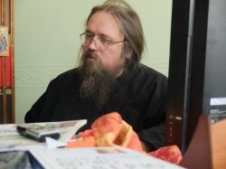 О. Андрей Кураев: «Патриарх стоит перед серьезным выбором»
