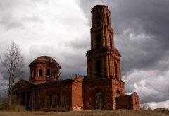 В Бологовском районе в храме нашли останки человека